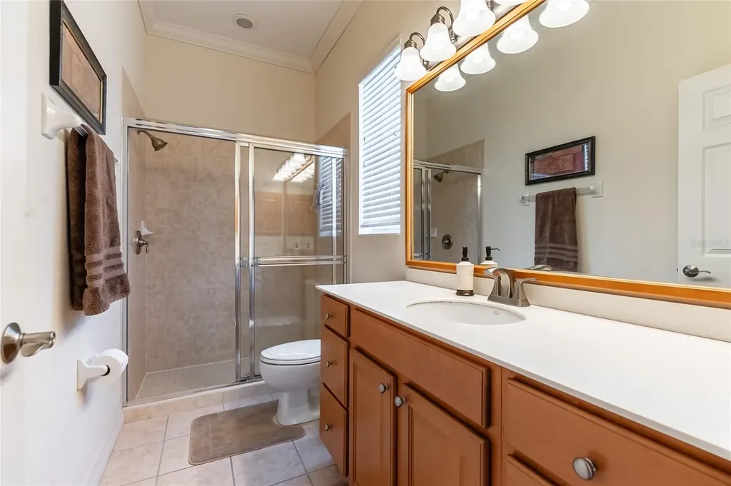 6615 Butlers Crest Drive Bradenton FL 34203