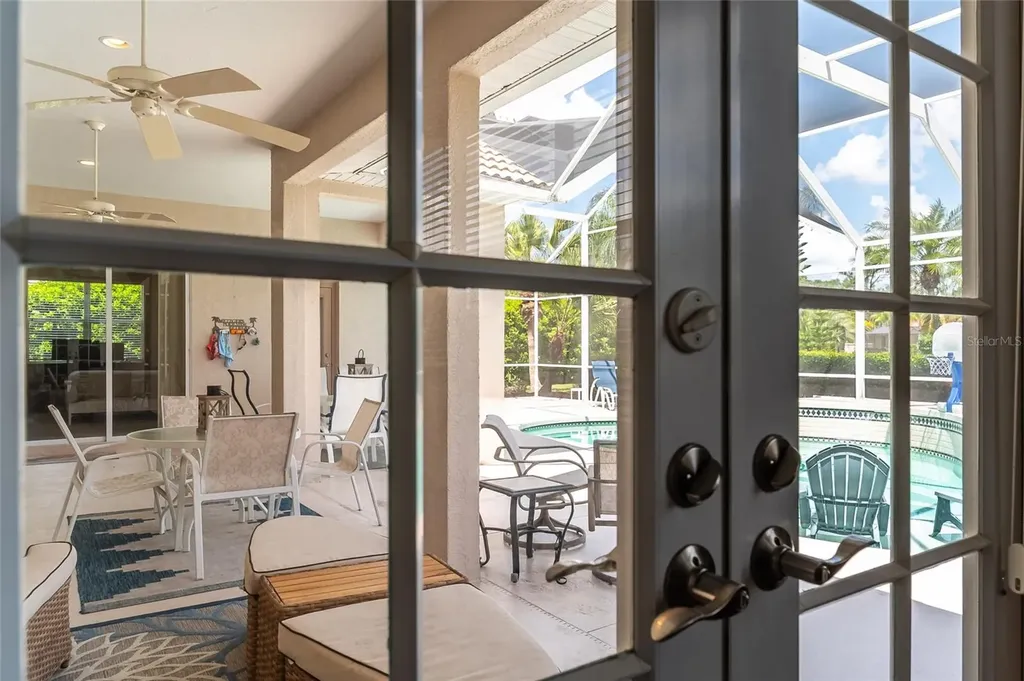 6615 Butlers Crest Drive Bradenton FL 34203
