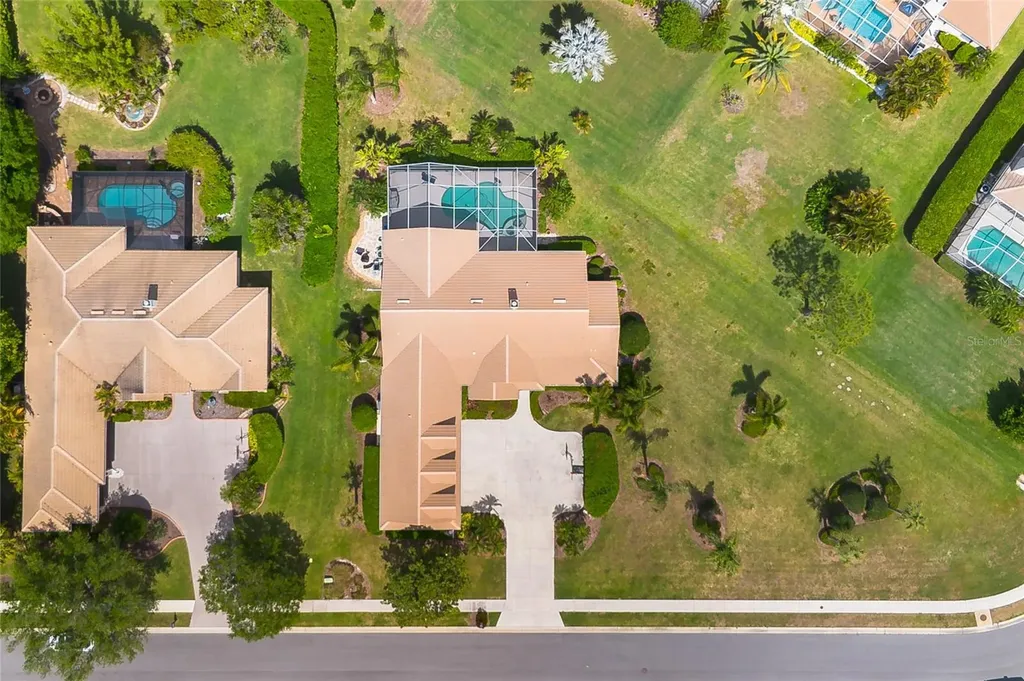 6615 Butlers Crest Drive Bradenton FL 34203