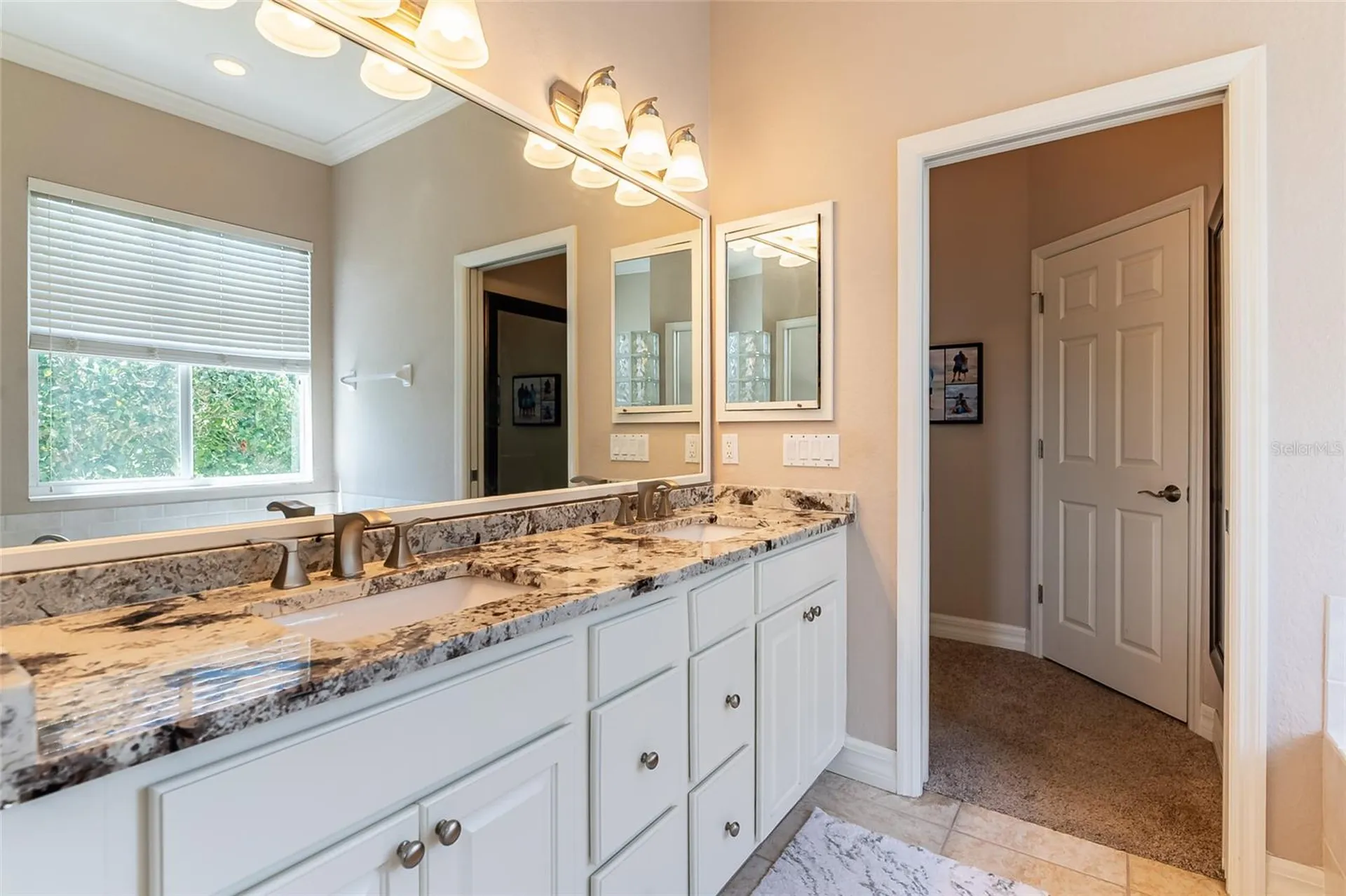 6615 Butlers Crest Drive Bradenton FL 34203