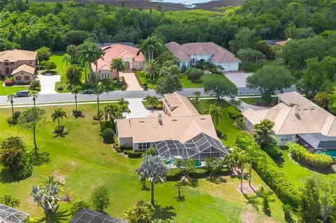 6615 Butlers Crest Drive Bradenton FL 34203