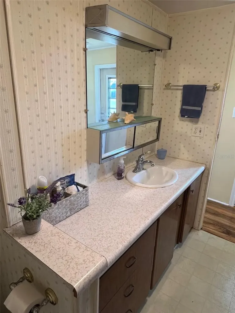 12674 Seminole Boulevard Largo FL 33778
