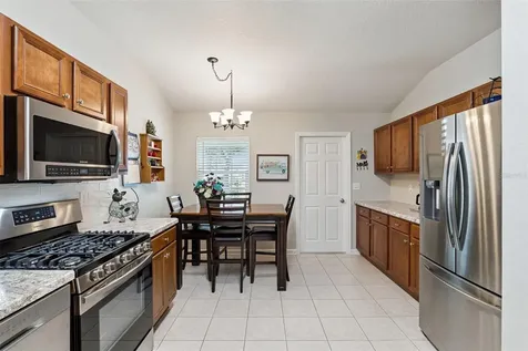 304 Stonington Way Deland FL 32724