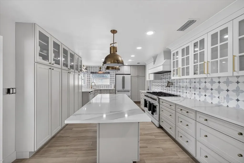 650 59th Avenue St Pete Beach FL 33706