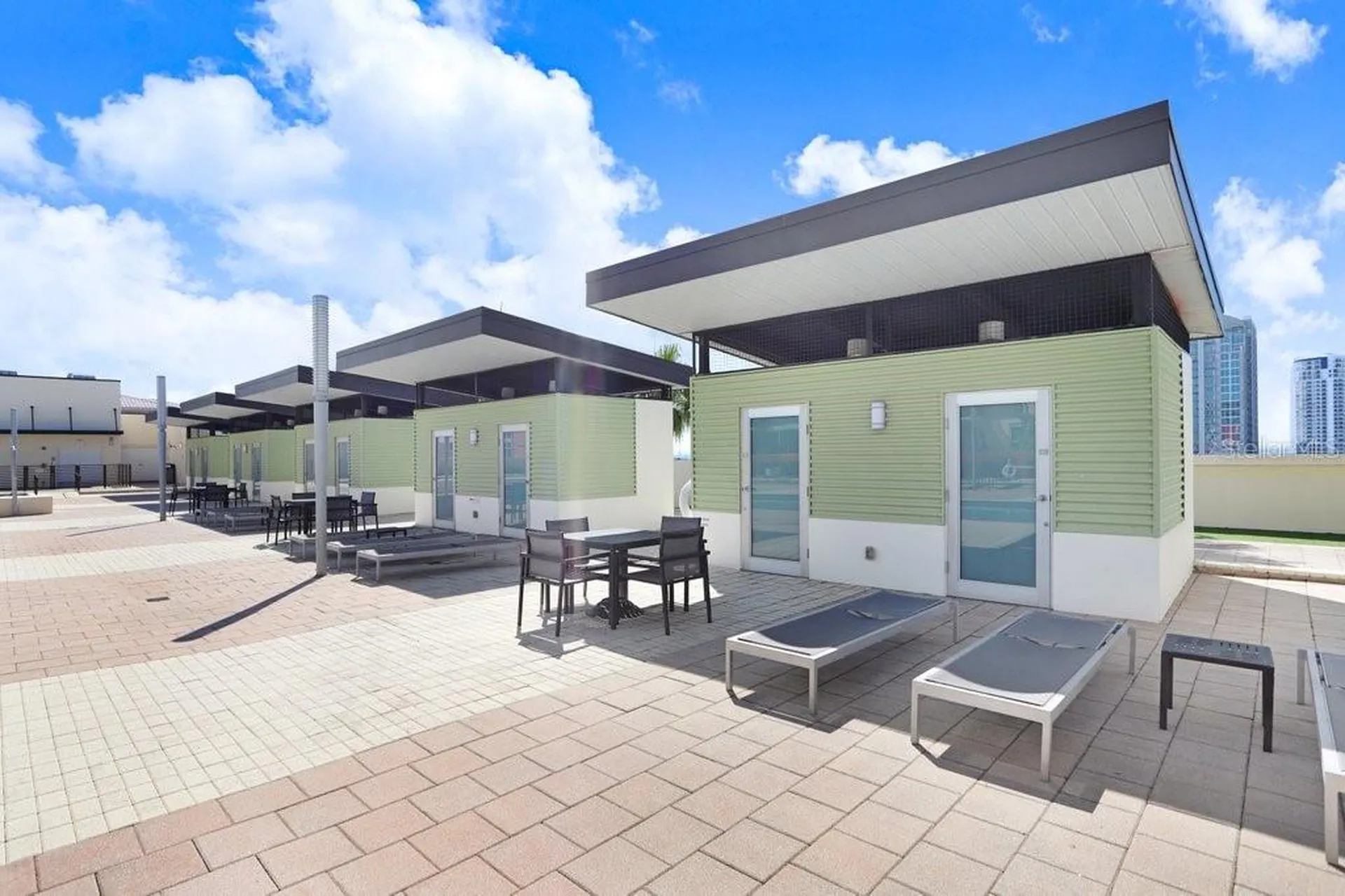 1120 E Kennedy Boulevard Tampa FL 33602