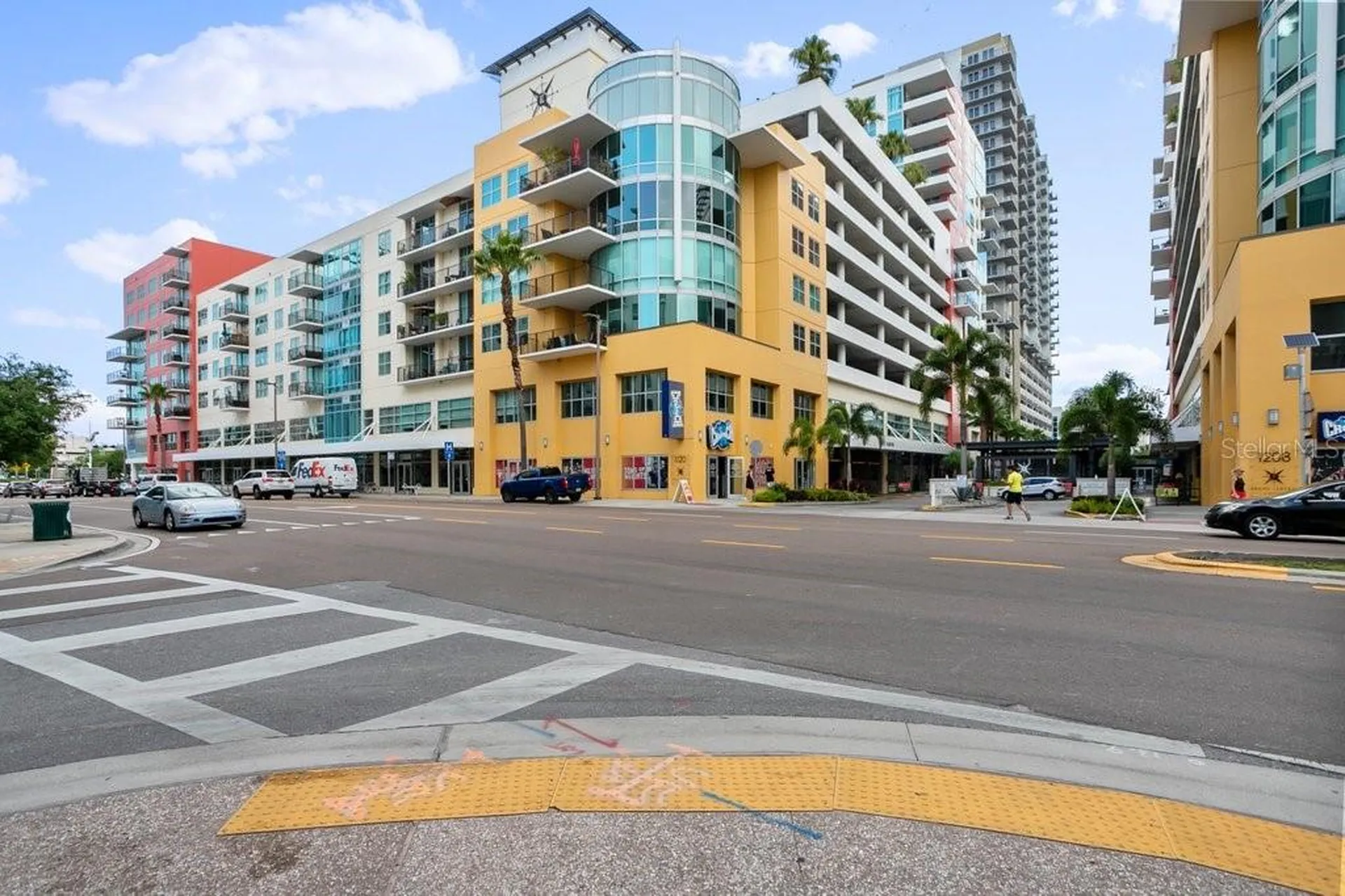 1120 E Kennedy Boulevard Tampa FL 33602