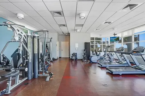 1120 E Kennedy Boulevard Tampa FL 33602