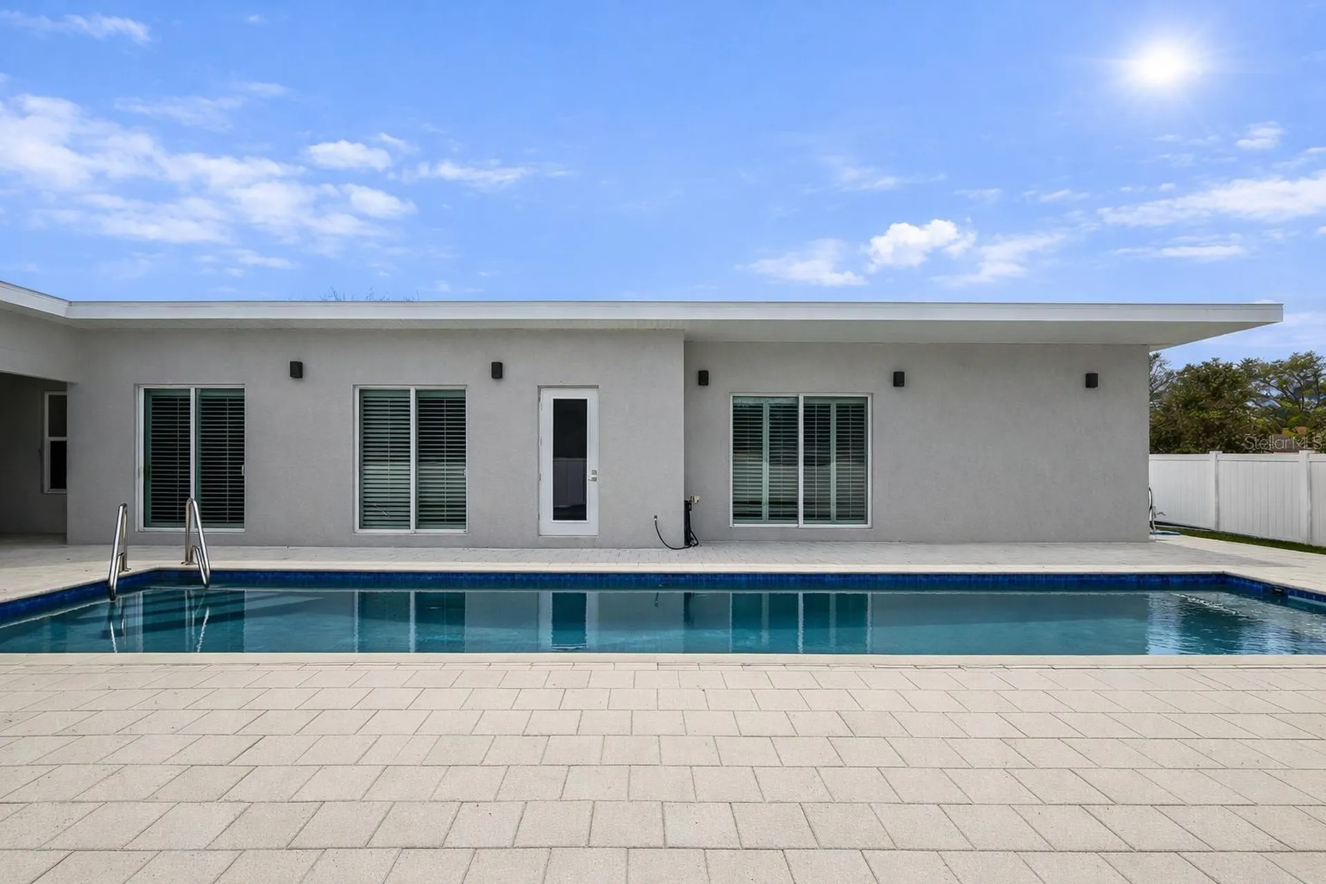 4524 Riverwood Avenue Sarasota FL 34231