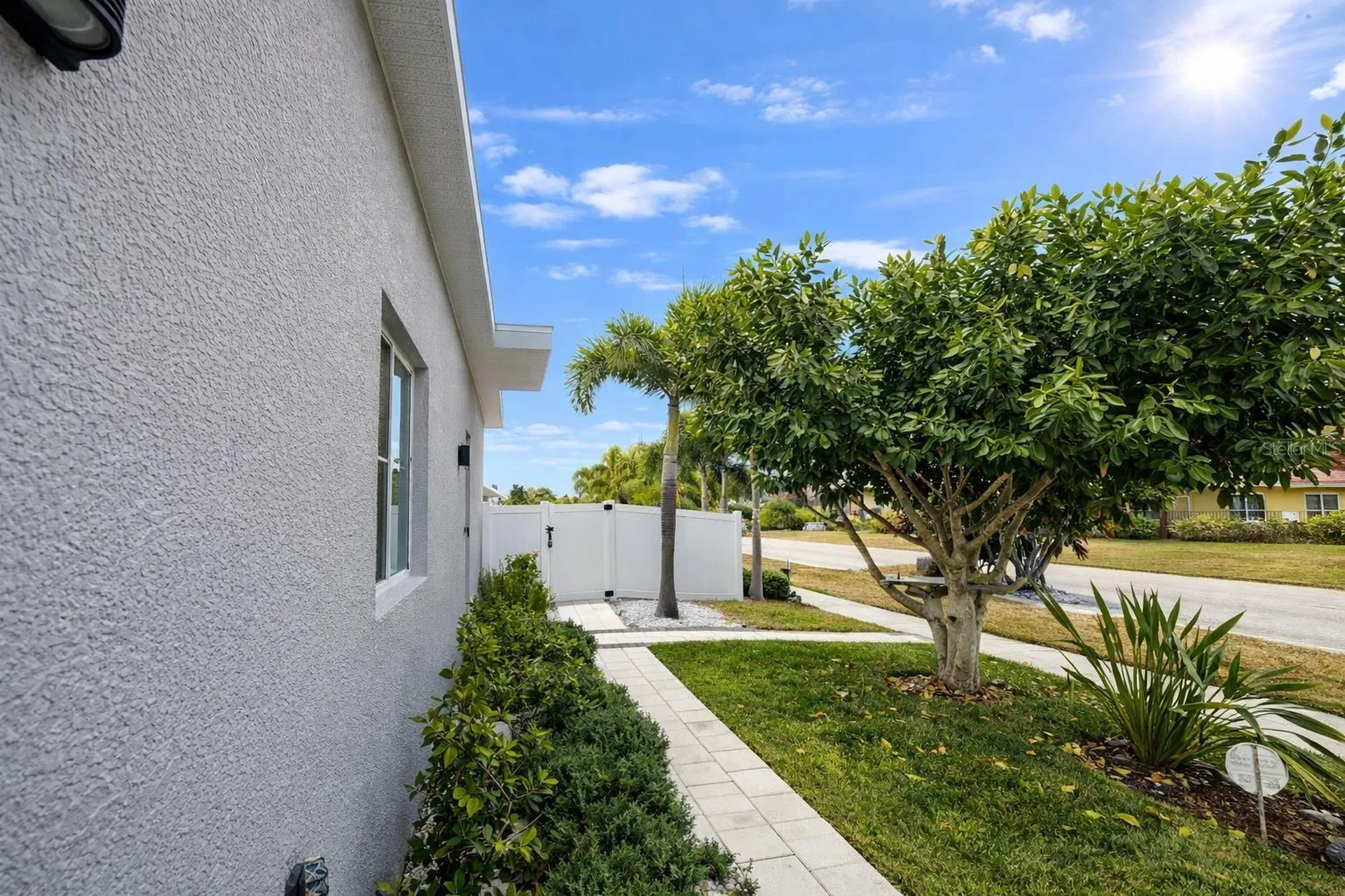 4524 Riverwood Avenue Sarasota FL 34231