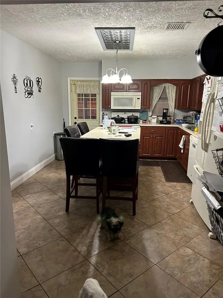 2327 Cr 528 Sumterville FL 33585