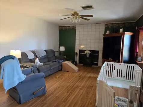 2327 Cr 528 Sumterville FL 33585