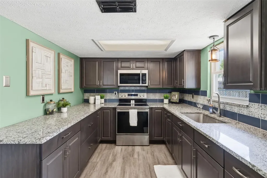 26359 Eahnestock Street Brooksville FL 34602