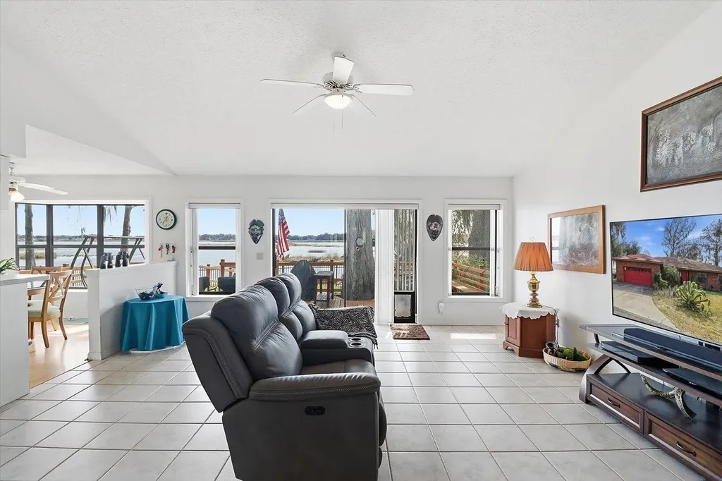 8528 E Aquarius Drive Inverness FL 34450