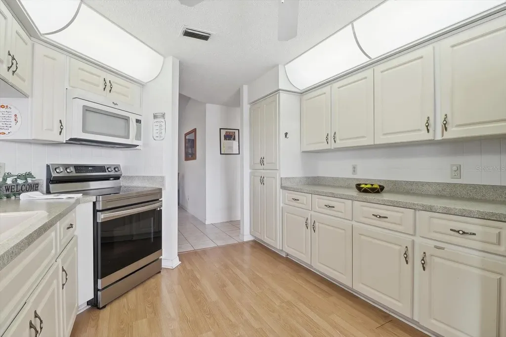 8528 E Aquarius Drive Inverness FL 34450