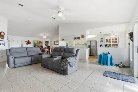 8528 E Aquarius Drive Inverness FL 34450