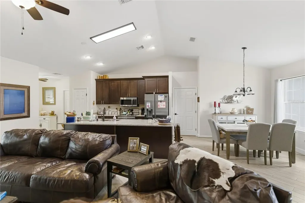 3665 SE 140th Place Summerfield FL 34491