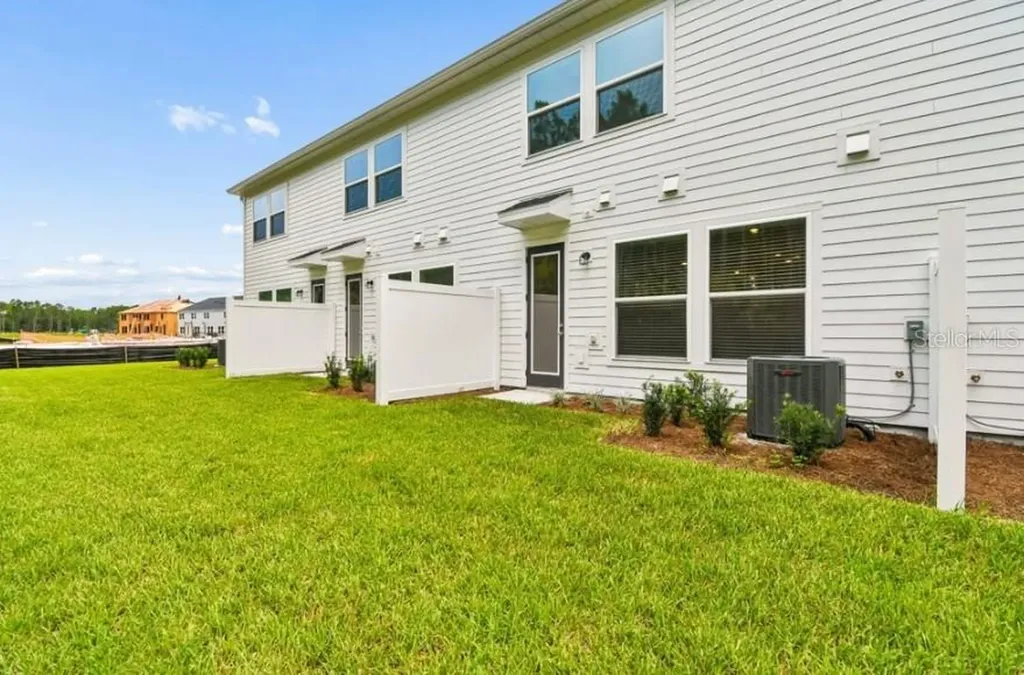 1121 Wild Crest Lane Daytona Beach FL 32117