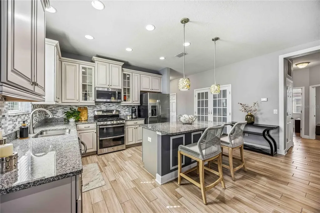 5731 Arbor Wood Court Bradenton FL 34203