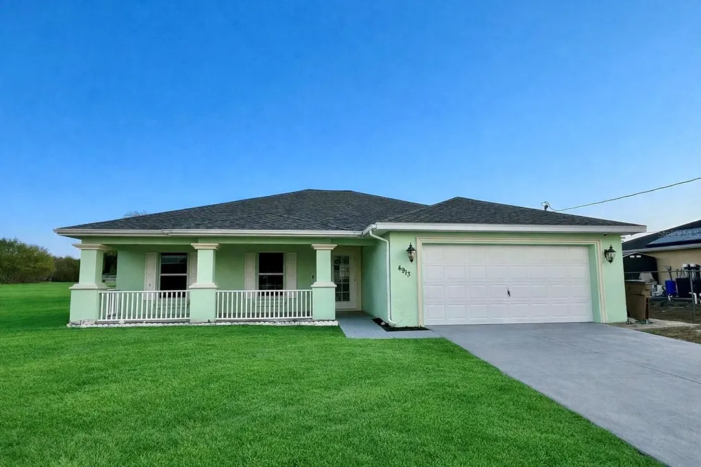4913 Beauty Street Lehigh Acres FL 33971