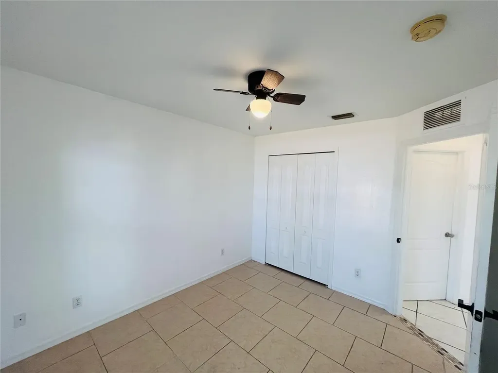 4913 Beauty Street Lehigh Acres FL 33971