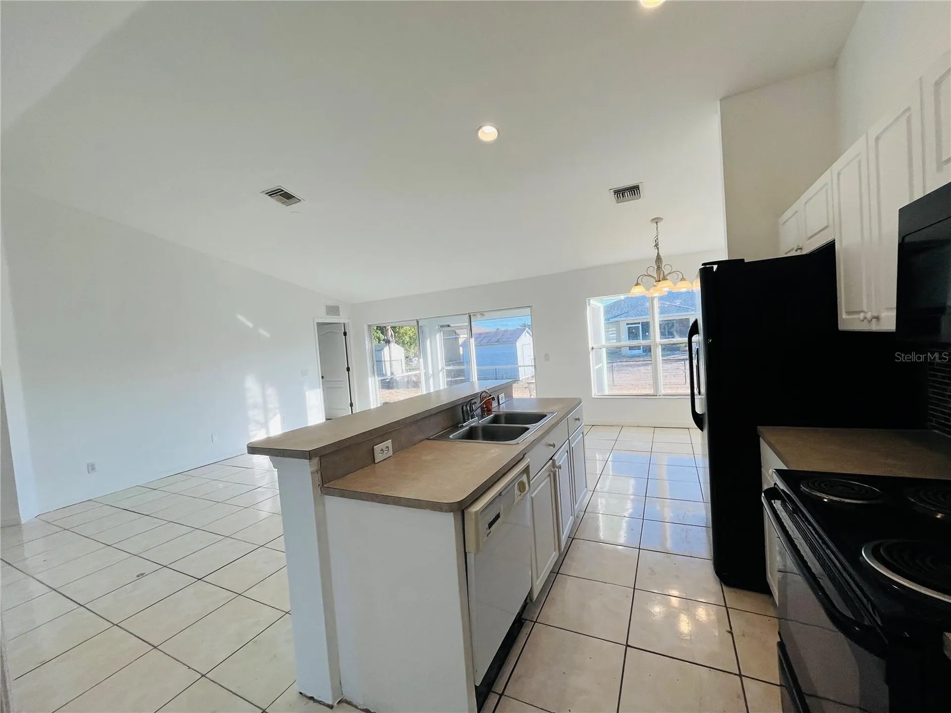 4913 Beauty Street Lehigh Acres FL 33971