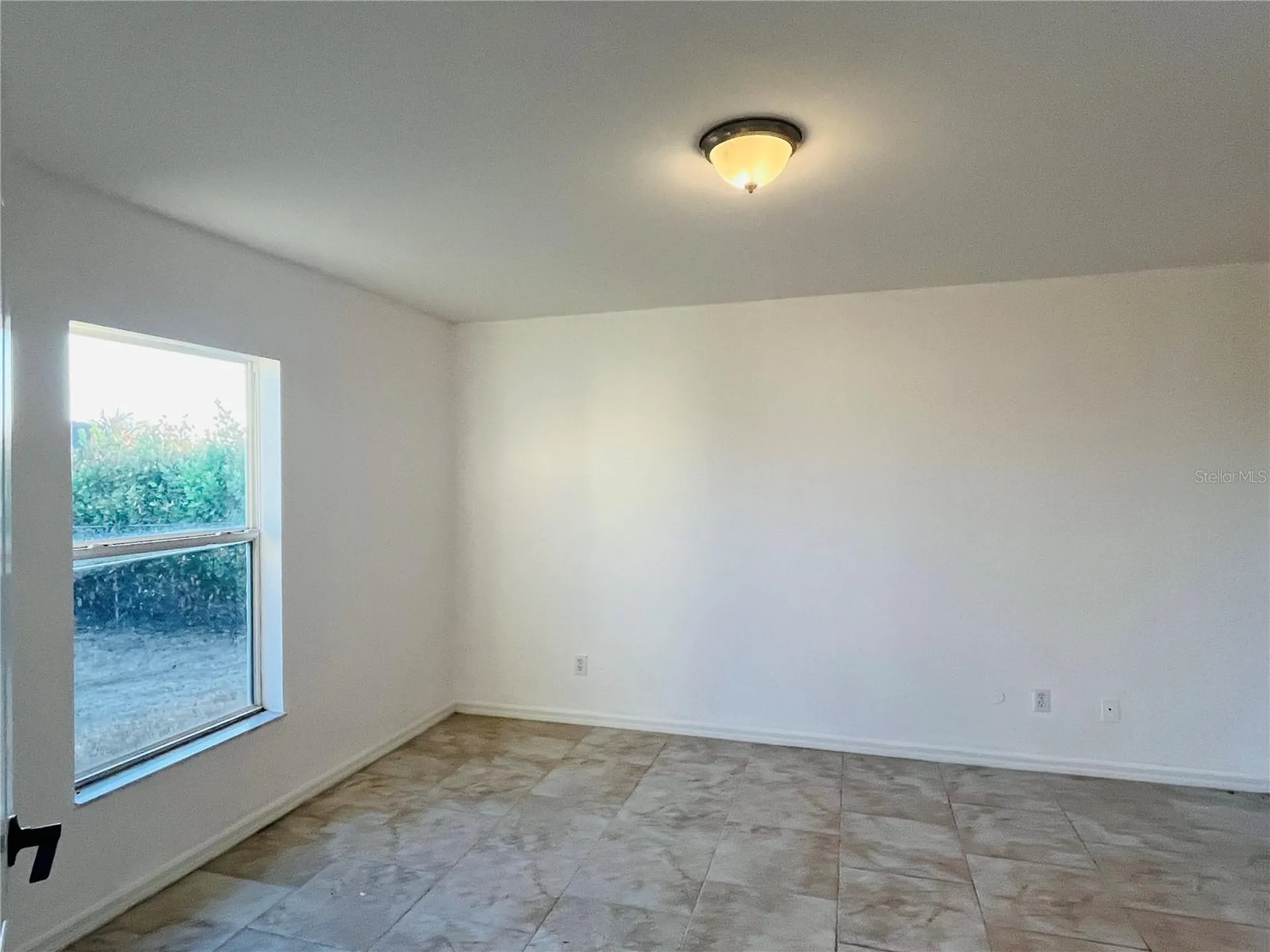 4913 Beauty Street Lehigh Acres FL 33971