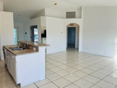 4913 Beauty Street Lehigh Acres FL 33971