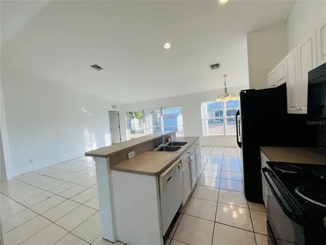 4913 Beauty Street Lehigh Acres FL 33971
