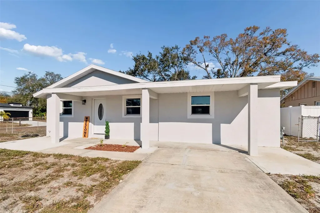 7097 Delta Way Clearwater FL 33764