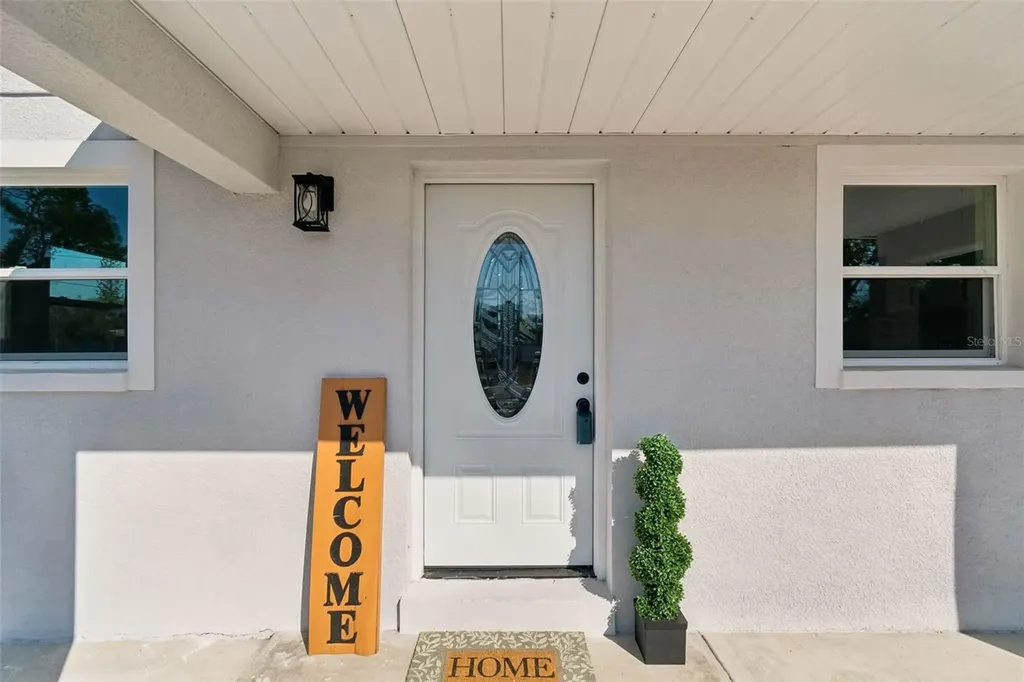7097 Delta Way Clearwater FL 33764