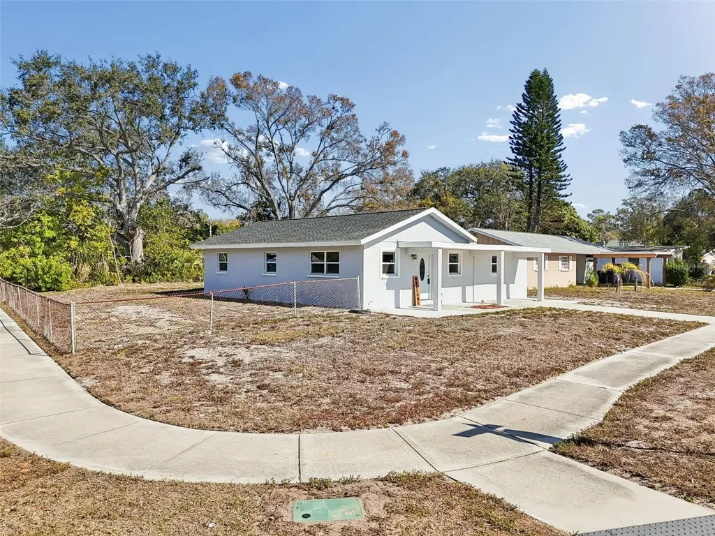 7097 Delta Way Clearwater FL 33764