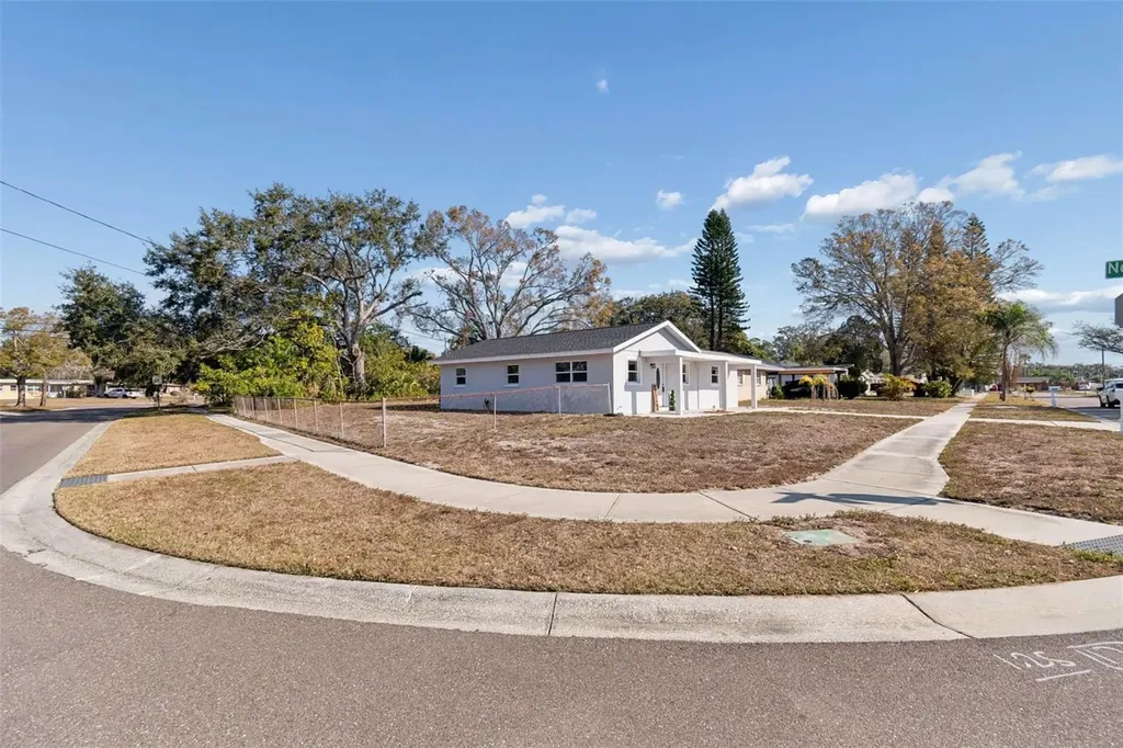 7097 Delta Way Clearwater FL 33764