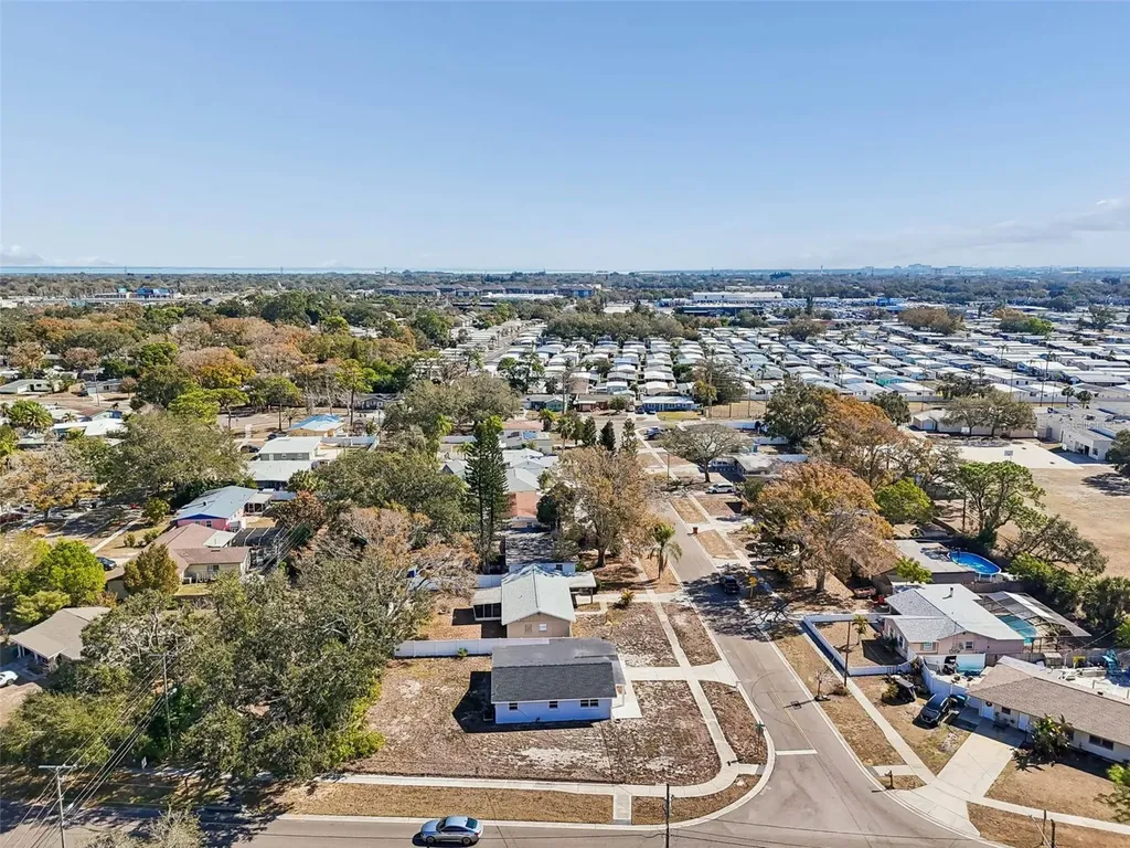 7097 Delta Way Clearwater FL 33764
