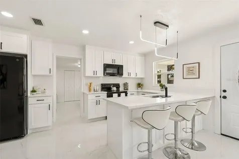7097 Delta Way Clearwater FL 33764