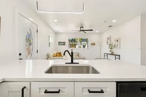 7097 Delta Way Clearwater FL 33764