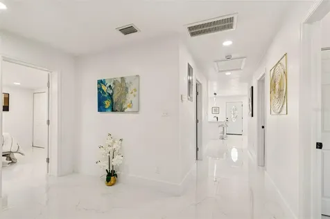 7097 Delta Way Clearwater FL 33764