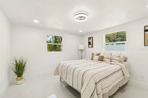 7097 Delta Way Clearwater FL 33764