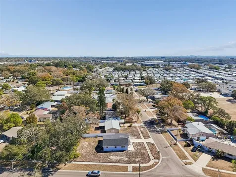 7097 Delta Way Clearwater FL 33764