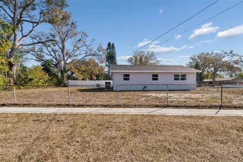 7097 Delta Way Clearwater FL 33764