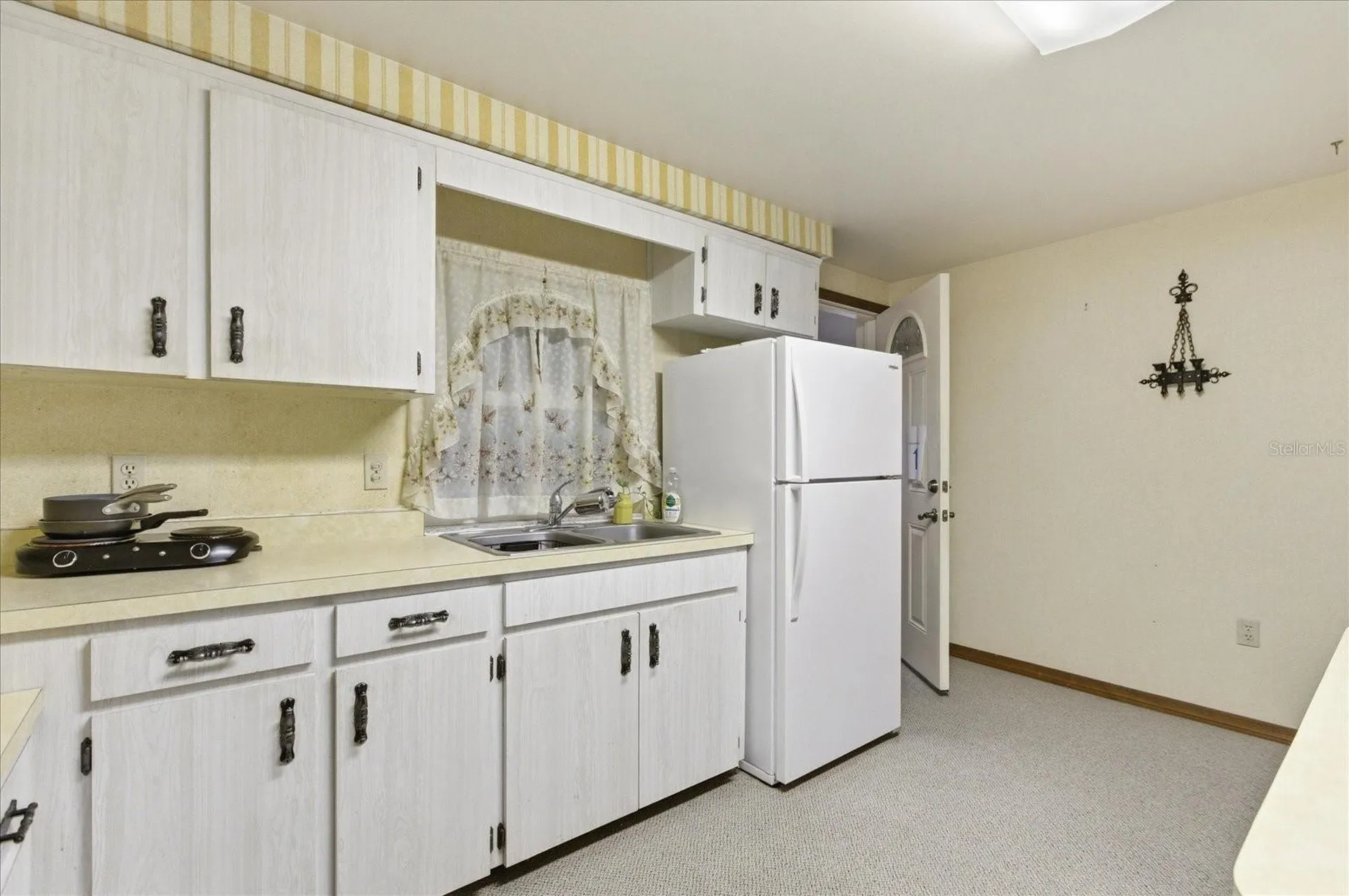 5268 Pinto Way Orlando FL 32810