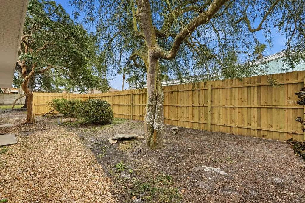 4607 Saxon Drive New Smyrna Beach FL 32169