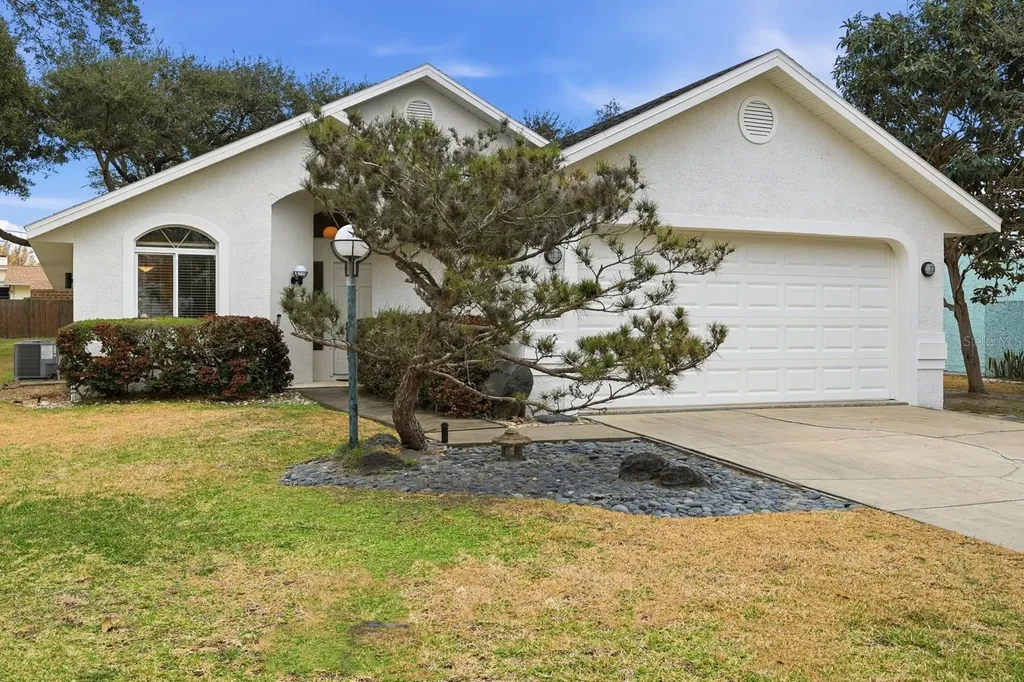 4607 Saxon Drive New Smyrna Beach FL 32169