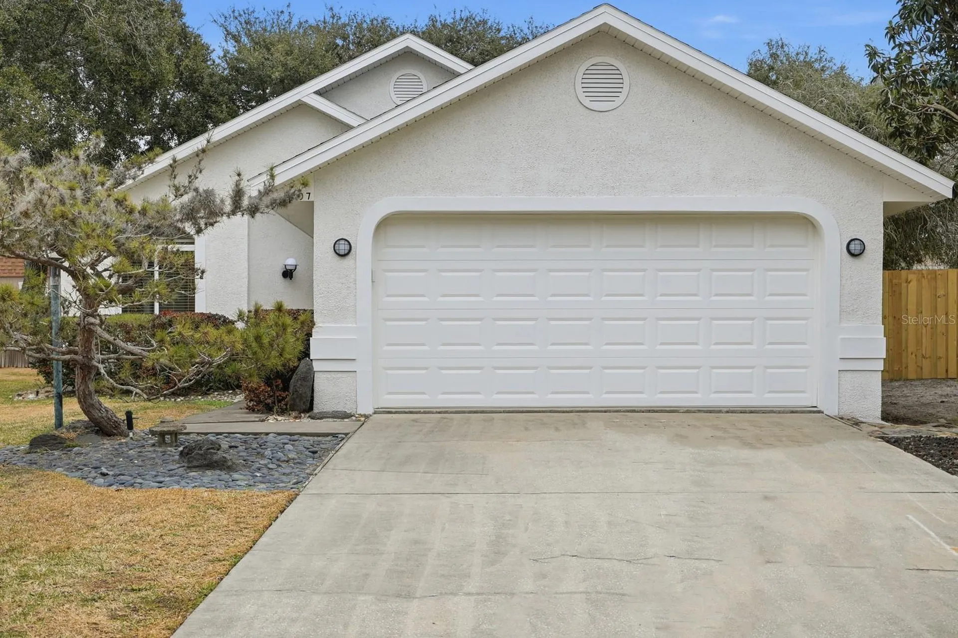 4607 Saxon Drive New Smyrna Beach FL 32169