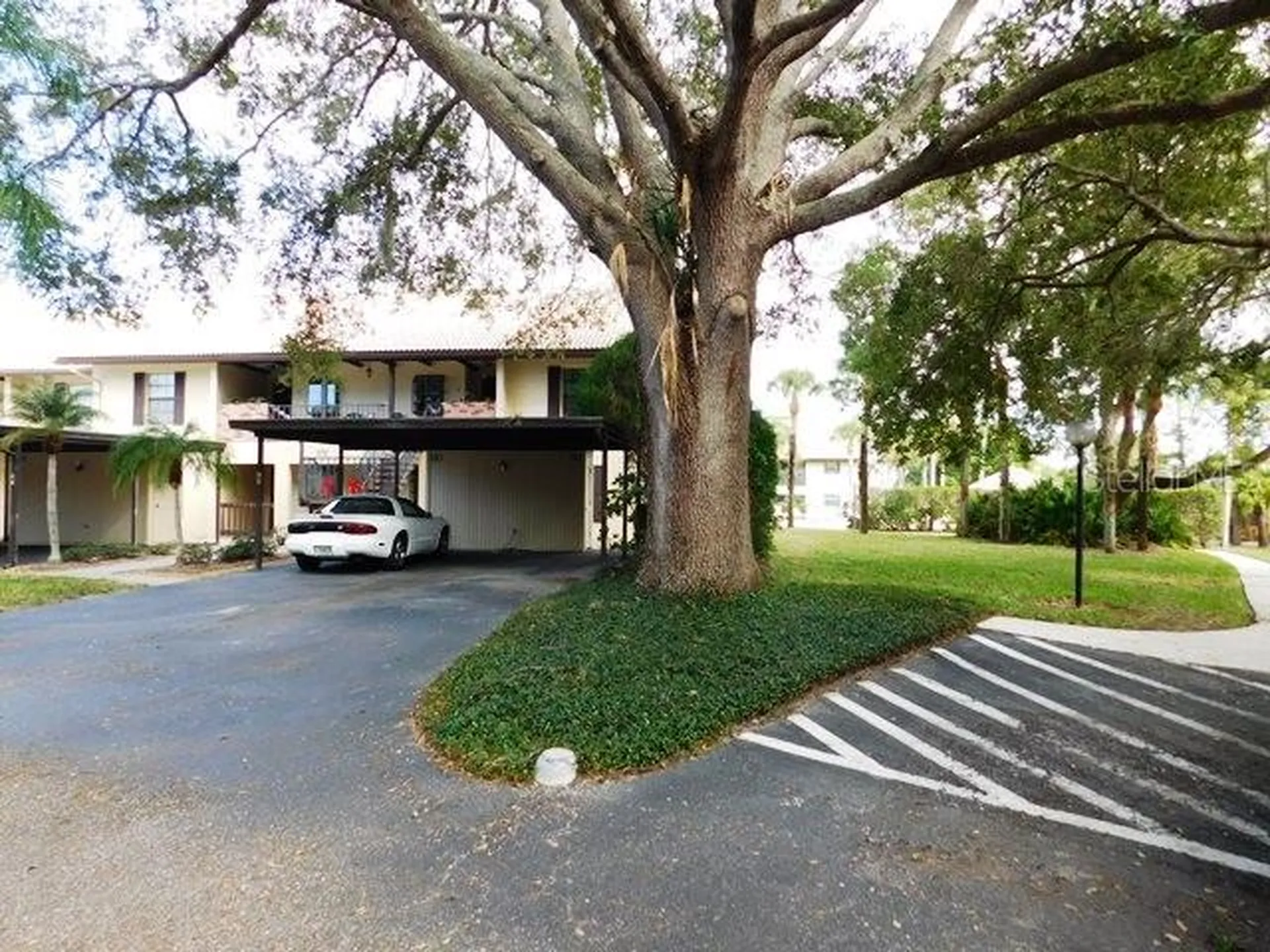 375 Three Lakes Lane Venice FL 34285