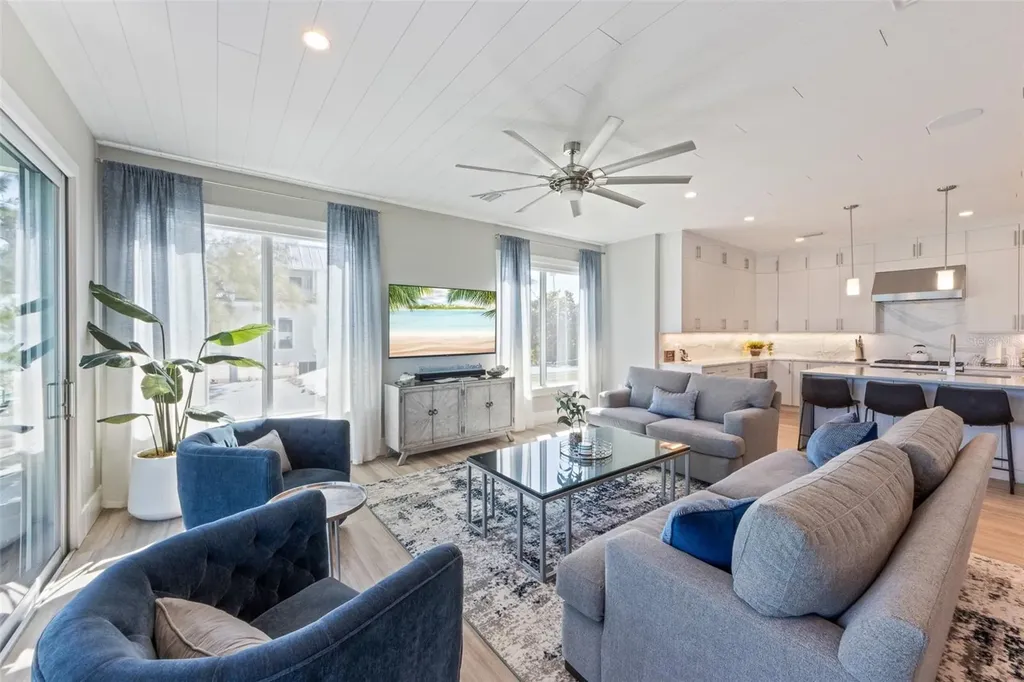 903 N Shore Drive Anna Maria FL 34216