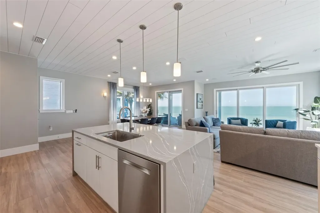 903 N Shore Drive Anna Maria FL 34216