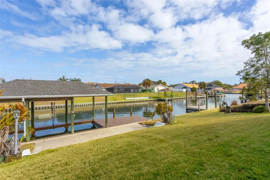 21 Claymont Court S Palm Coast FL 32137
