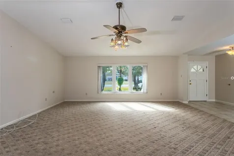 21 Claymont Court S Palm Coast FL 32137