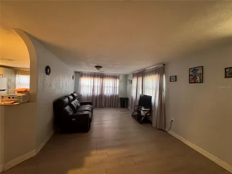 7647 Shannon Lane Zephyrhills FL 33540