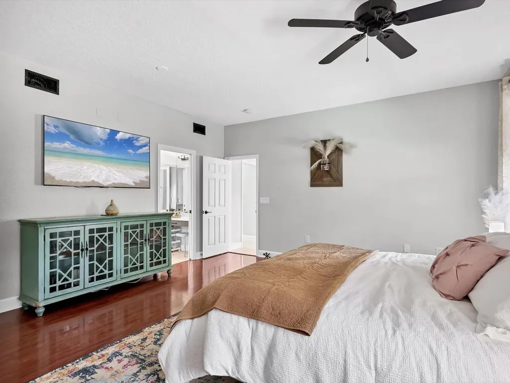 6813 Short Creek Lane Sarasota FL 34240